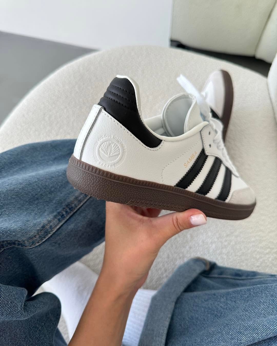 ADIDAS SAMBA WHITE BLACK GUM