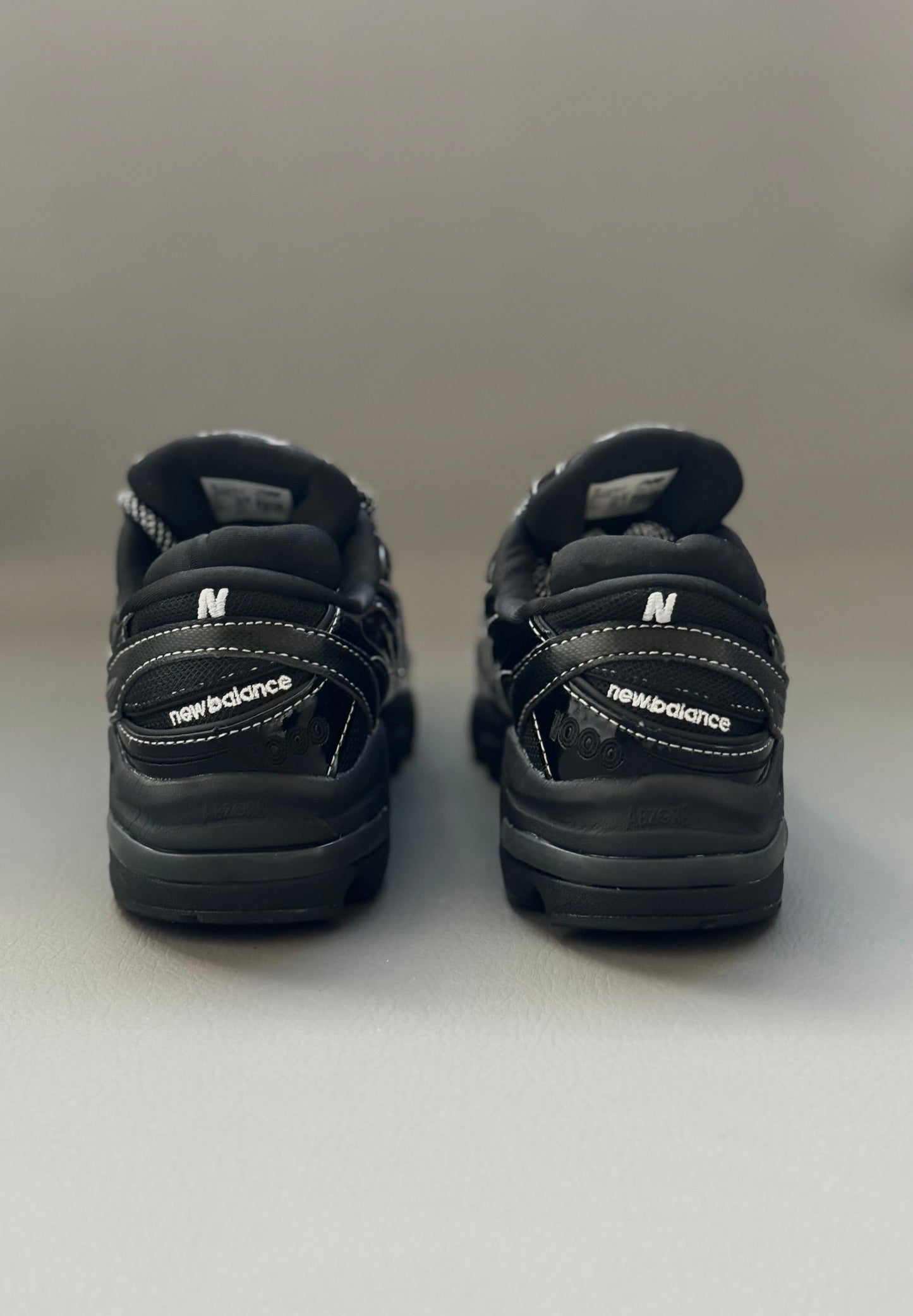 NEW BALANCE 1000 AME LEÓN DORE BLACK