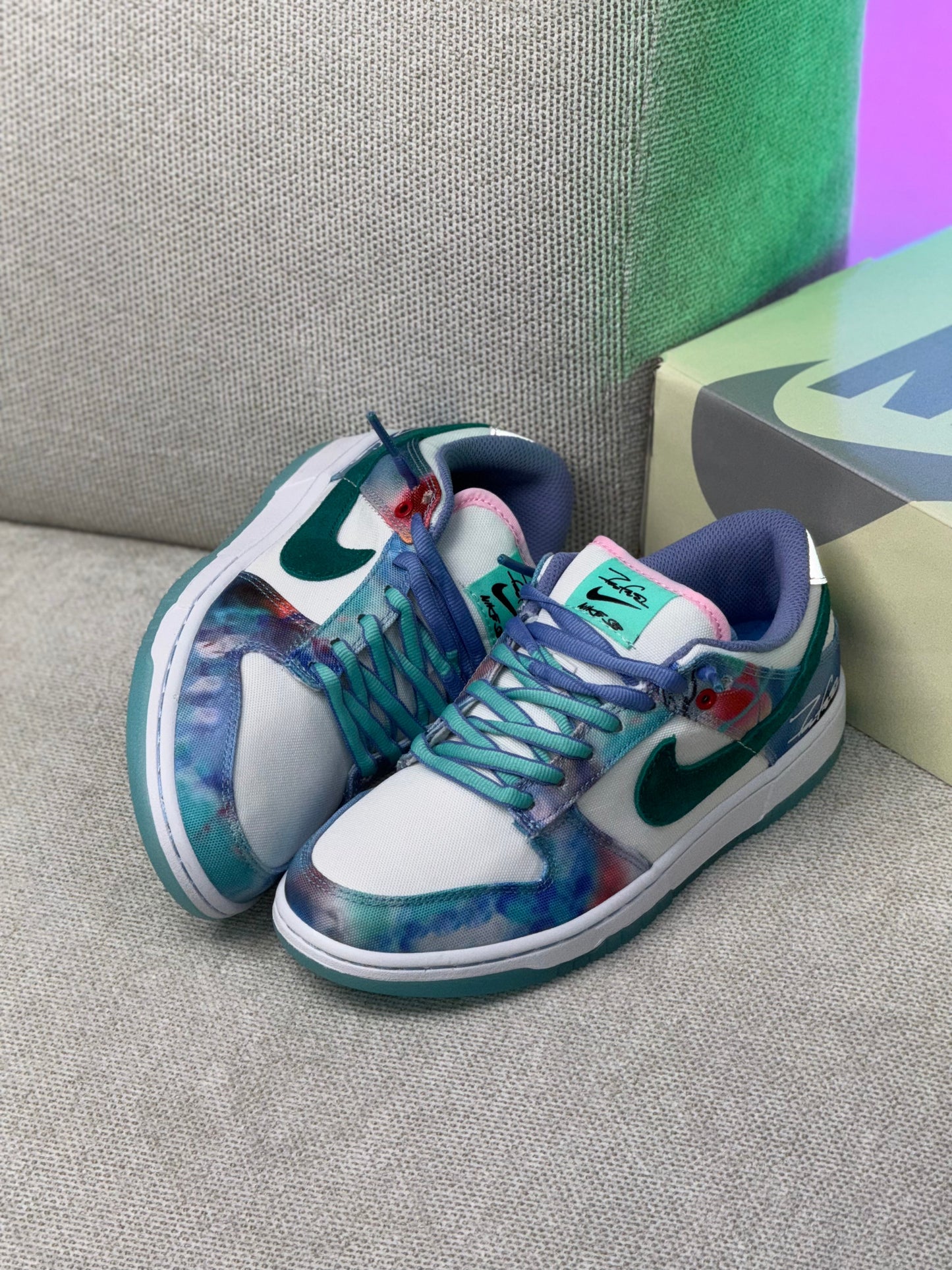 NIKE DUNK LOW X FUTURA LABORATORIES