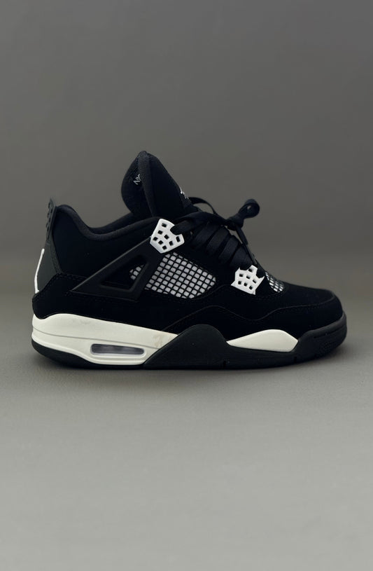 AIR JORDAN 4 WHITE THUNDER