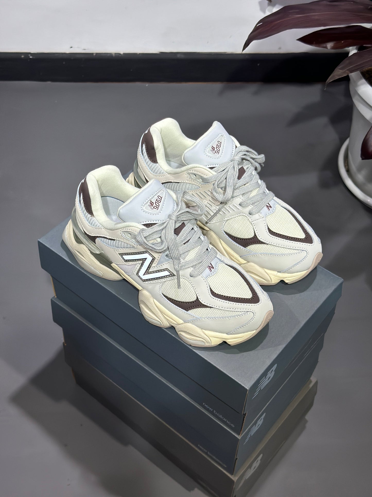 NEW BALANCE 9060 MATTER TIMBERWOLF