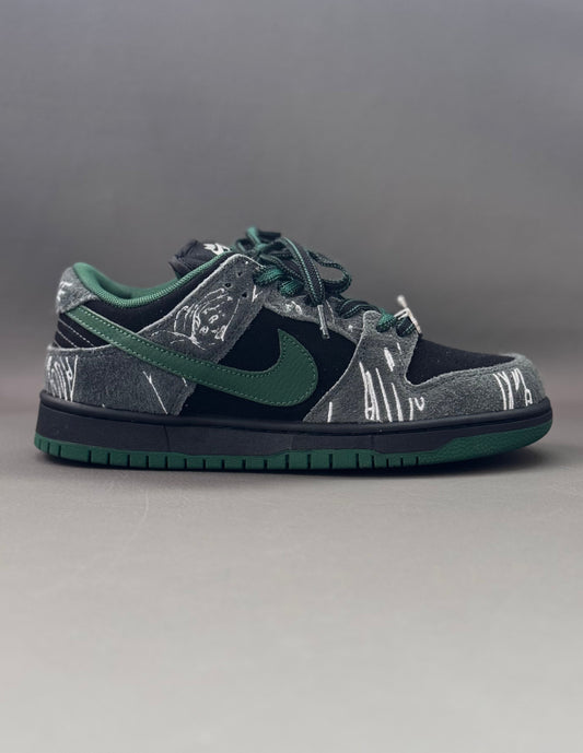 NIKE DUNK LOW X THETE SKATEBOARDS ULTRA HUMANIZED