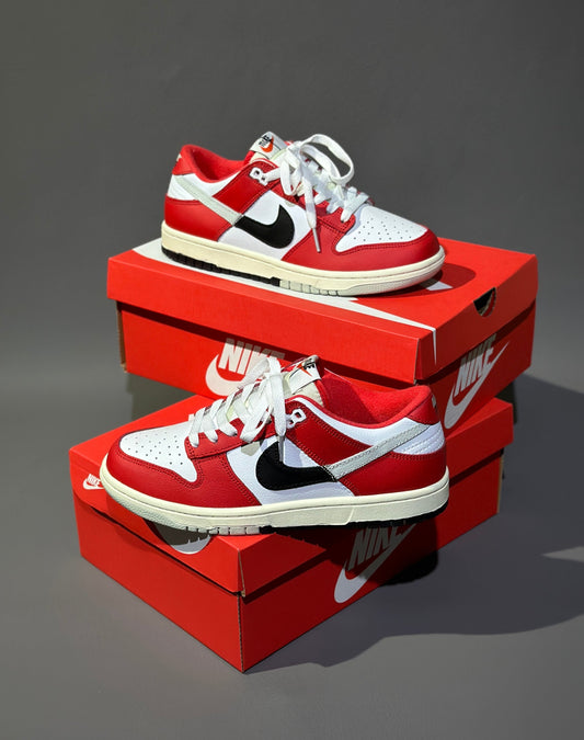 NIKE DUNK LOW CHICAGO SPIT