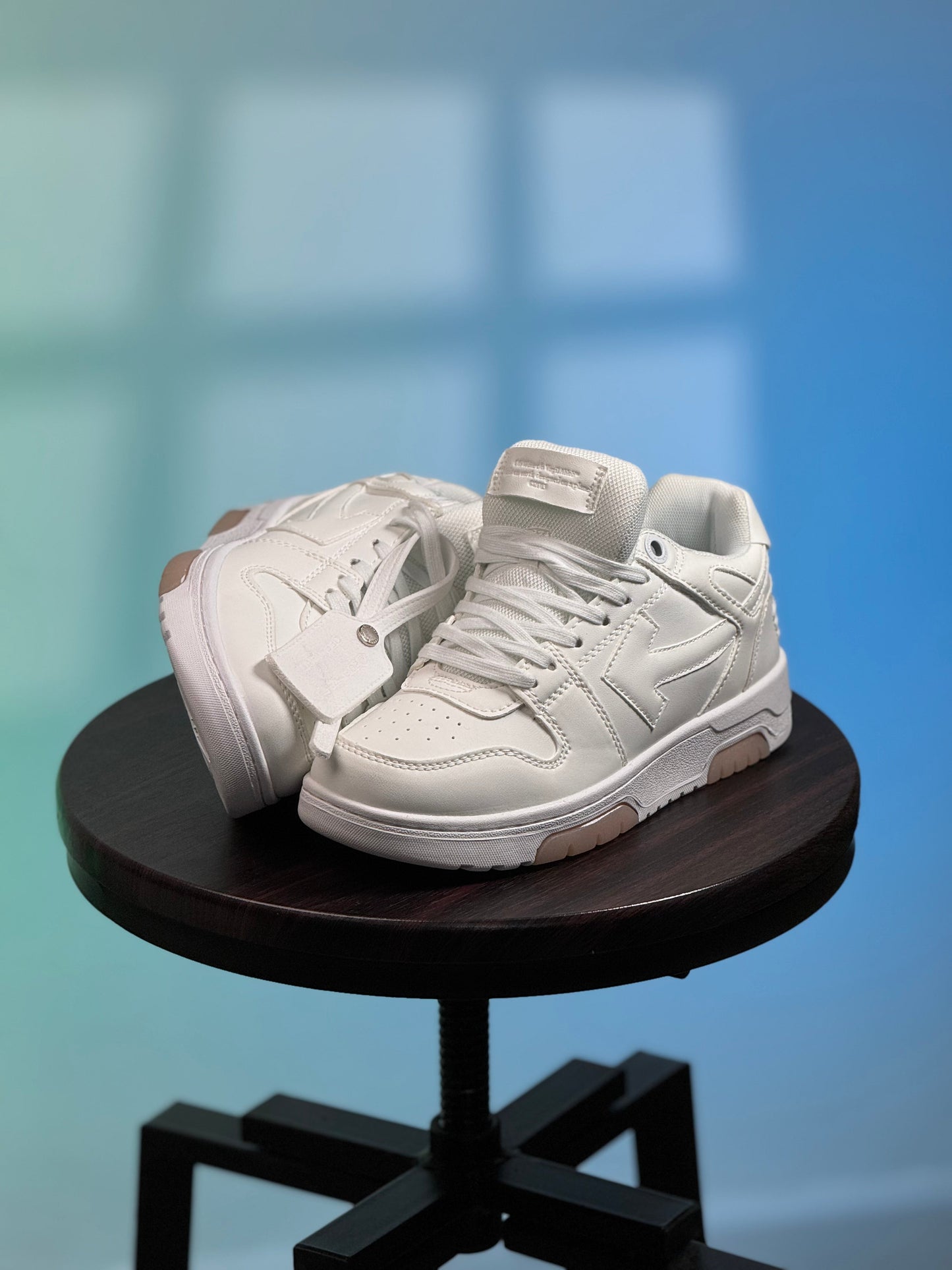 OFF-WHITE OUT OFFICE WHITE