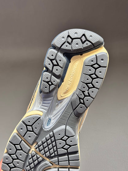 NEW BALANCE 1906 DOWNTOWN RUN