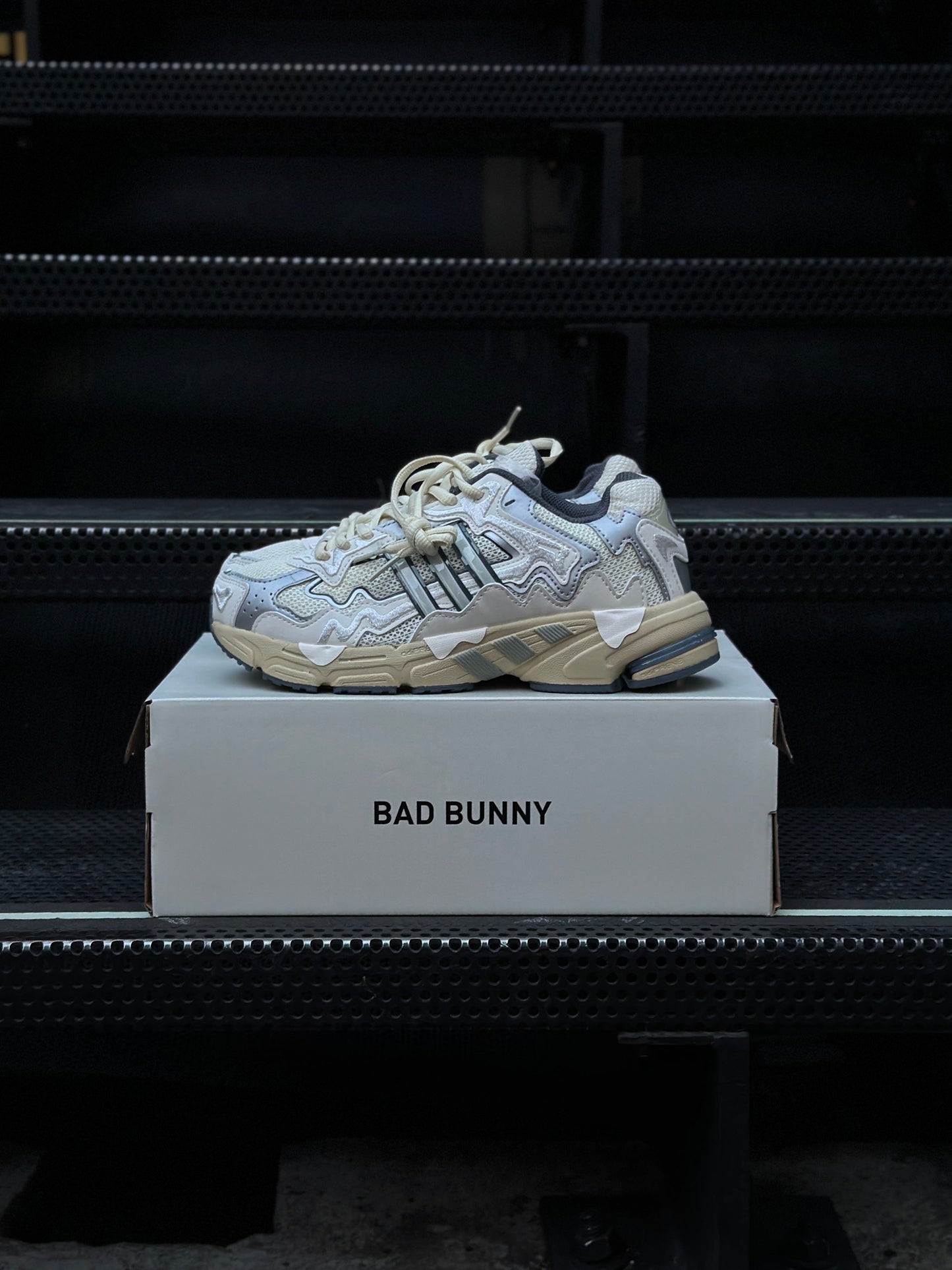 ADIDAS X BAD BUNNY RESPONSE