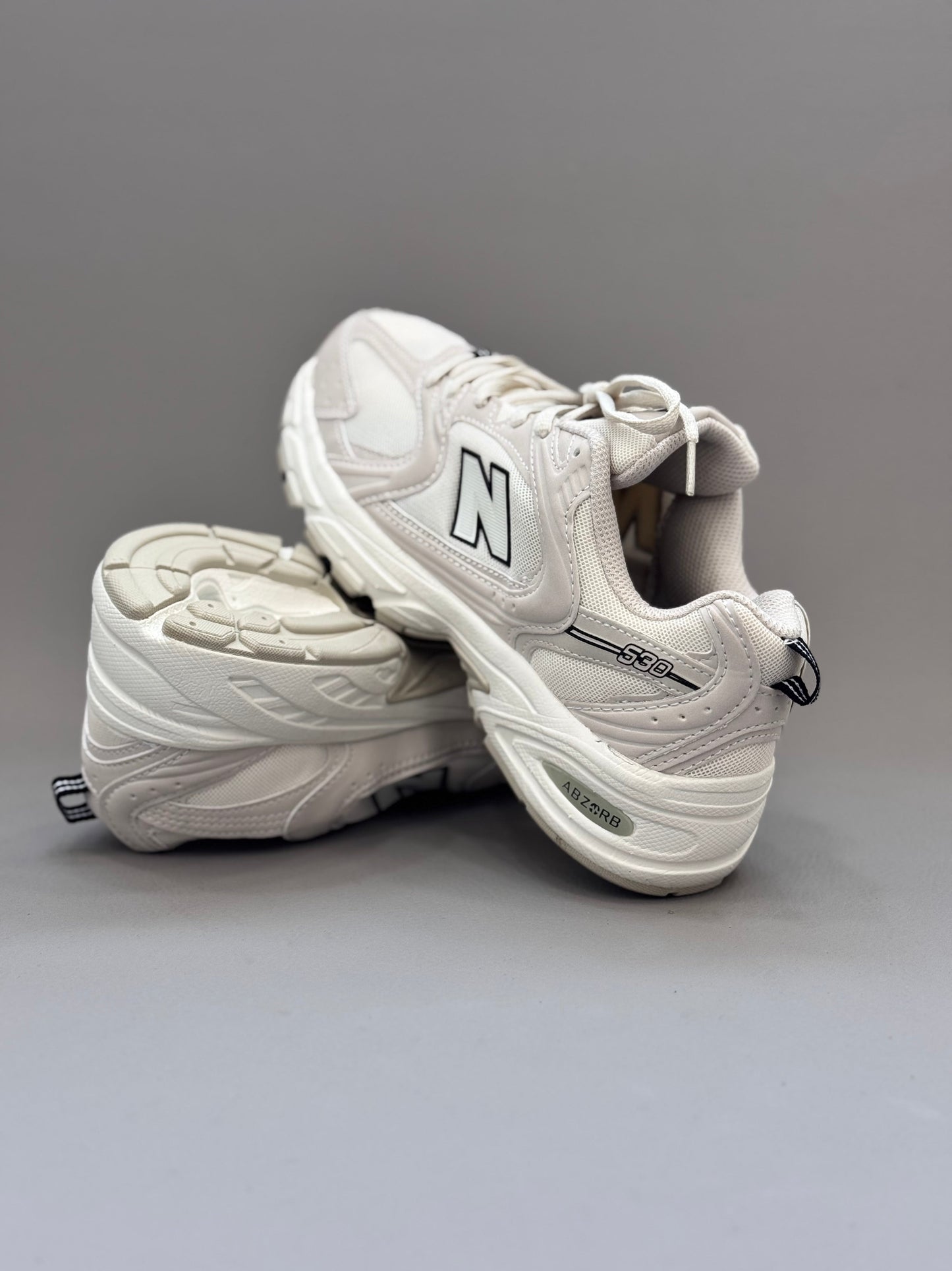 NEW BALANCE 530