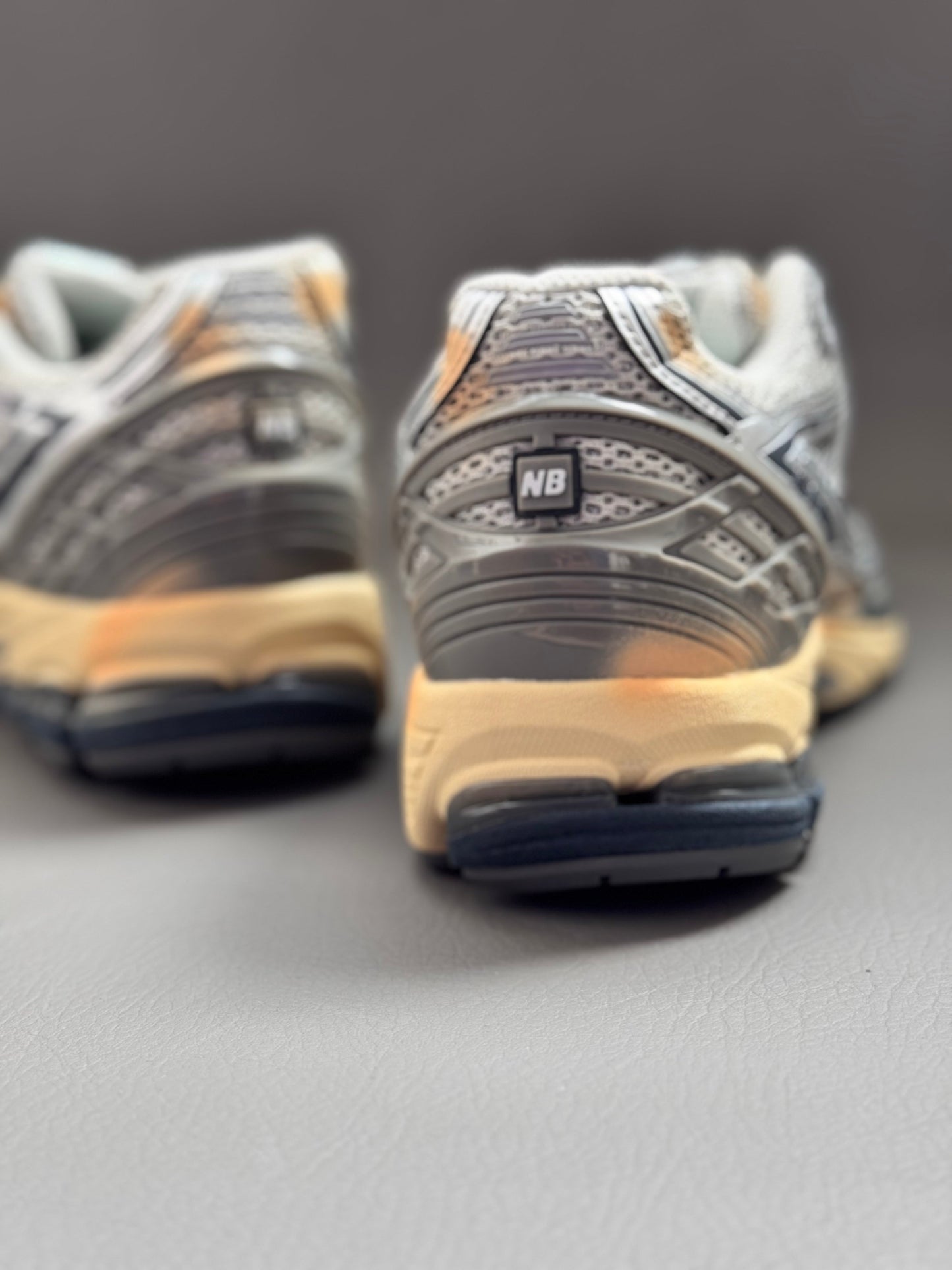 NEW BALANCE 1906 DOWNTOWN RUN