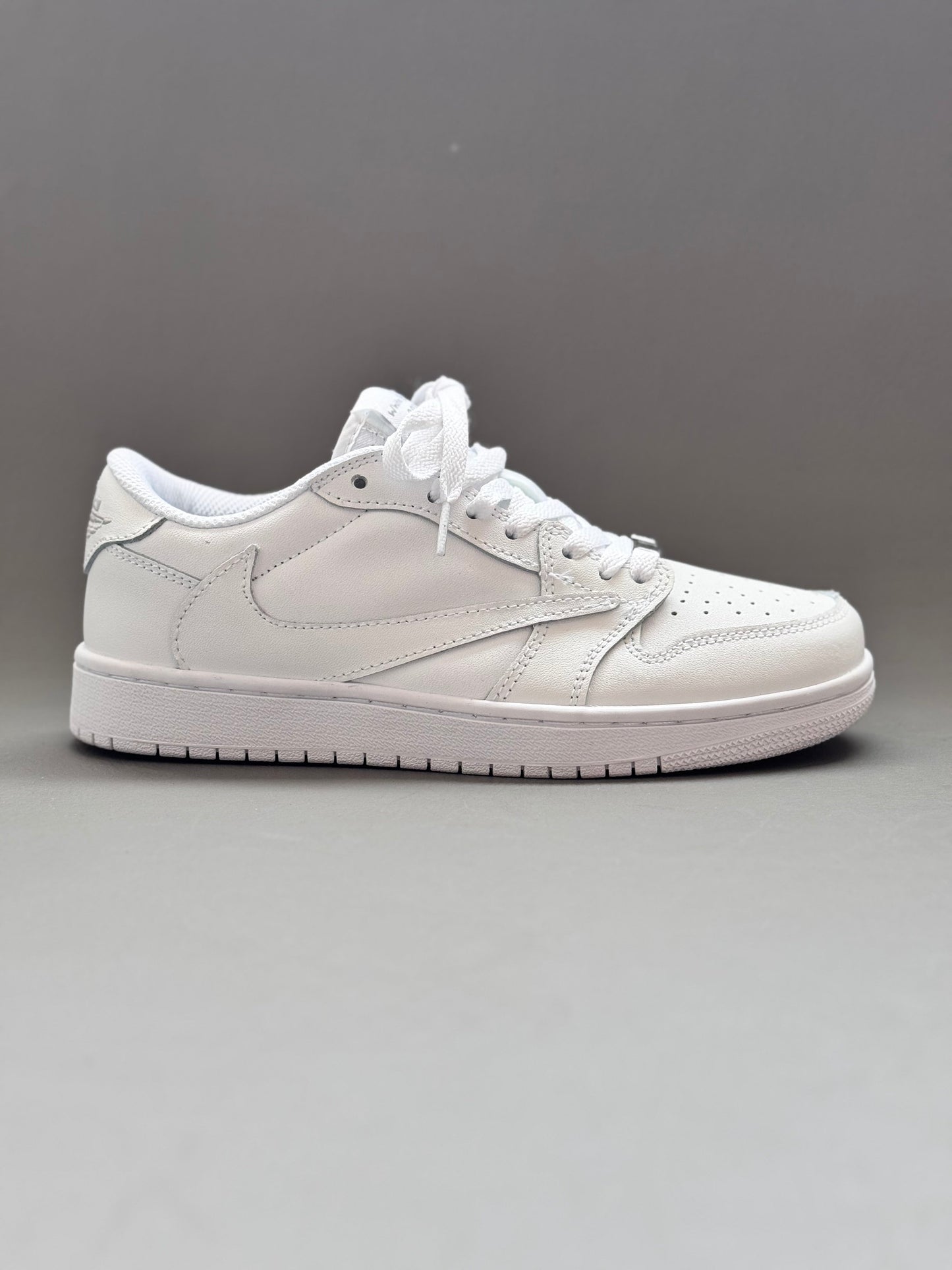 AIR JORDAN 1 LOW X TRAVIS SCOTT WHITE