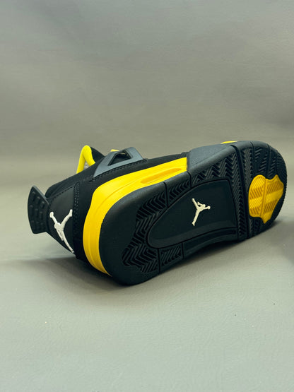 AIR JORDAN 4 THUNDER