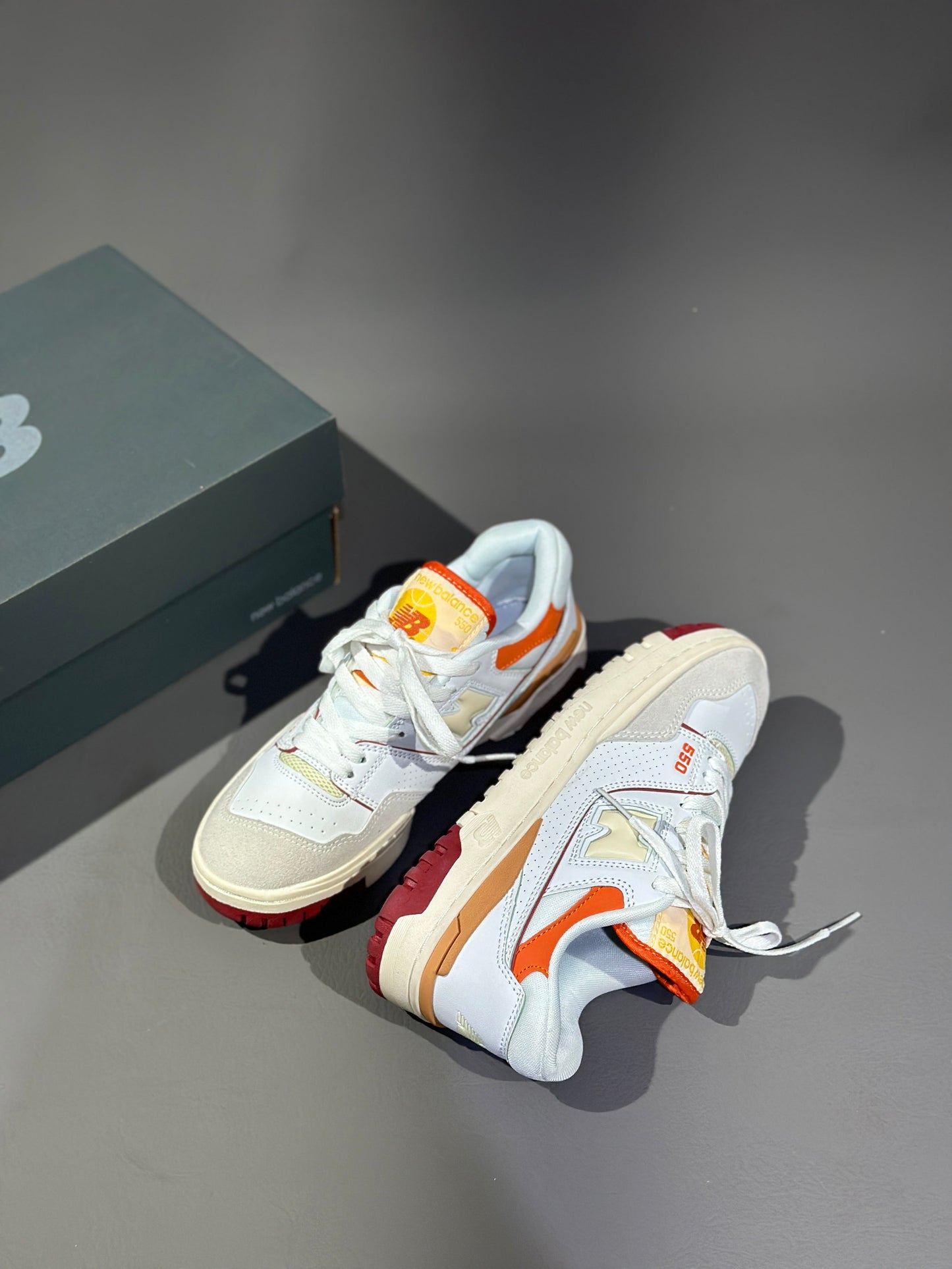 NEW BALANCE 550 AU LAIT