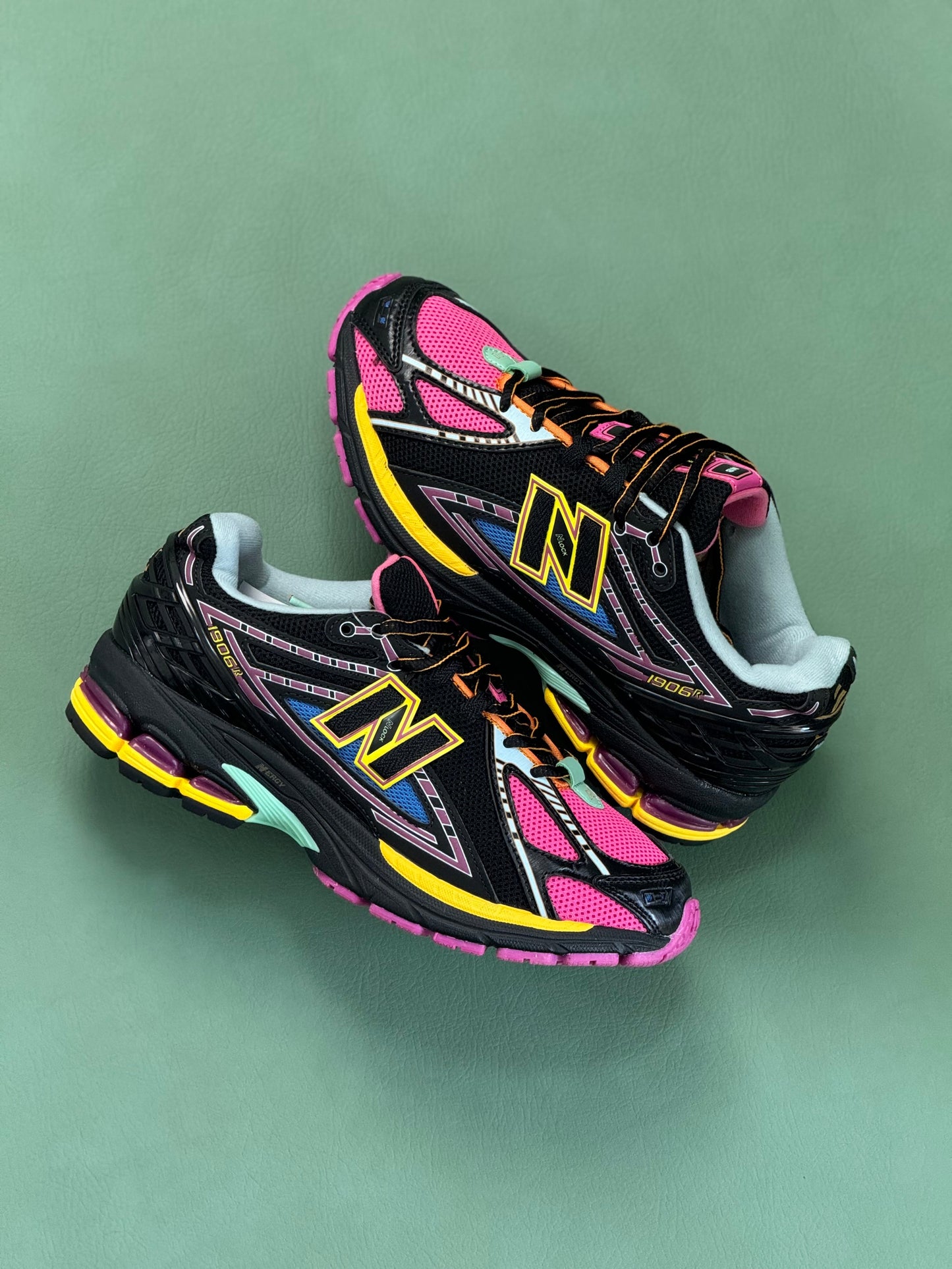 NEW BALANCE 1906 NEON NIGHTS