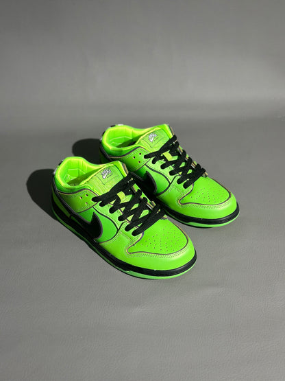 NIKE DUNK LOW THE PAWERPUFFGIRLS