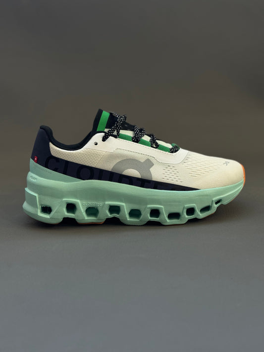 ON RUNNING CLOUDMONSTER