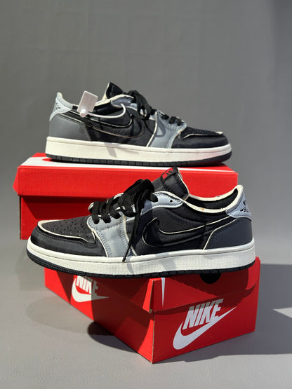 AIR JORDAN 1 LOW SMOKE GREY