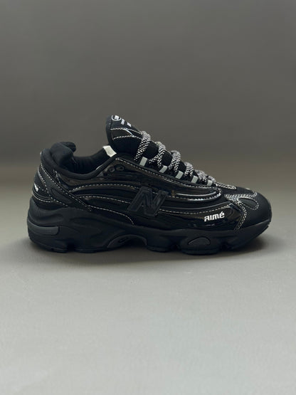 NEW BALANCE 1000 AME LEÓN DORE BLACK