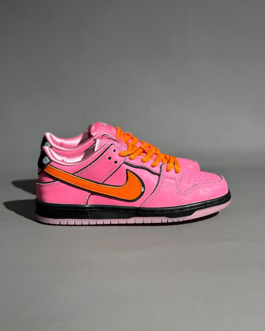 NIKE DUNK LOW THE PAWERPUFFGIRLS