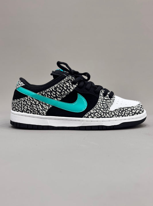NIKE DUNK LOW ELEPHANT