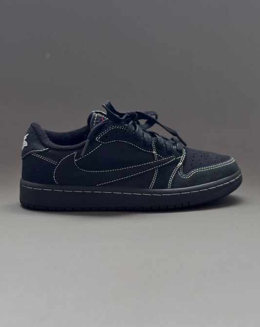 AIR JORDAN 1 LOW X TRAVIS SCOTT PHANTOM BLACK